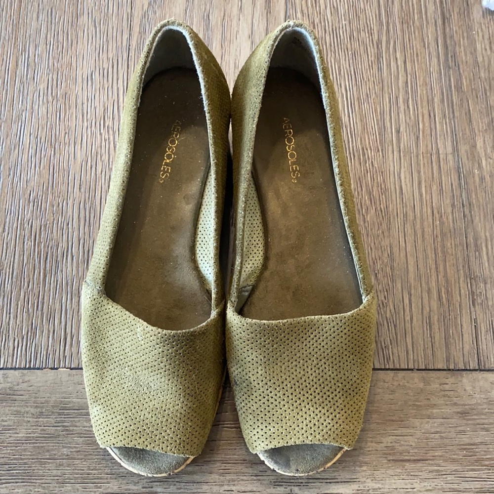Aerosoles Sprig Break Leather Peep-Toe Wedge
